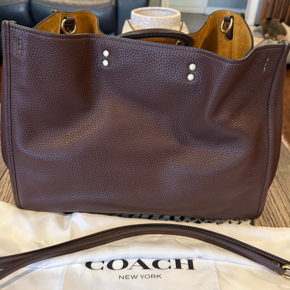 Coach Rogue 39 - Maple - Picture 2 of 16